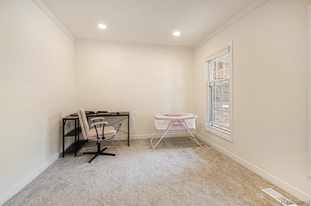 1609 North Kilburn Road Rochester Hills, MI 48306 - Photo 18 of 47 Gallery Image 18