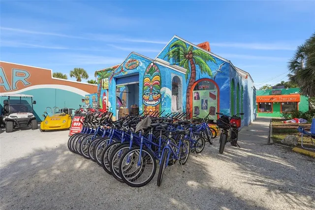 $4,500 | 137 Avenida Messina, Unit 2, Sarasota, FL 34242