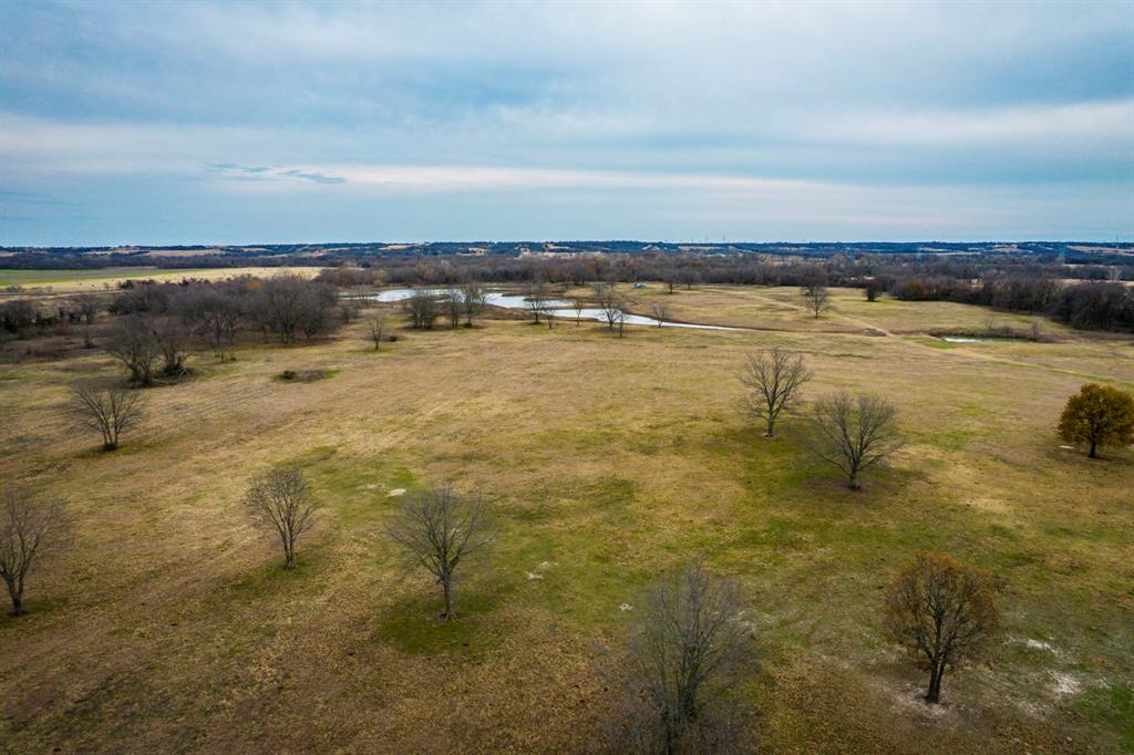 751 Sullivan Road Ennis, TX 75119 - Photo 24 of 38