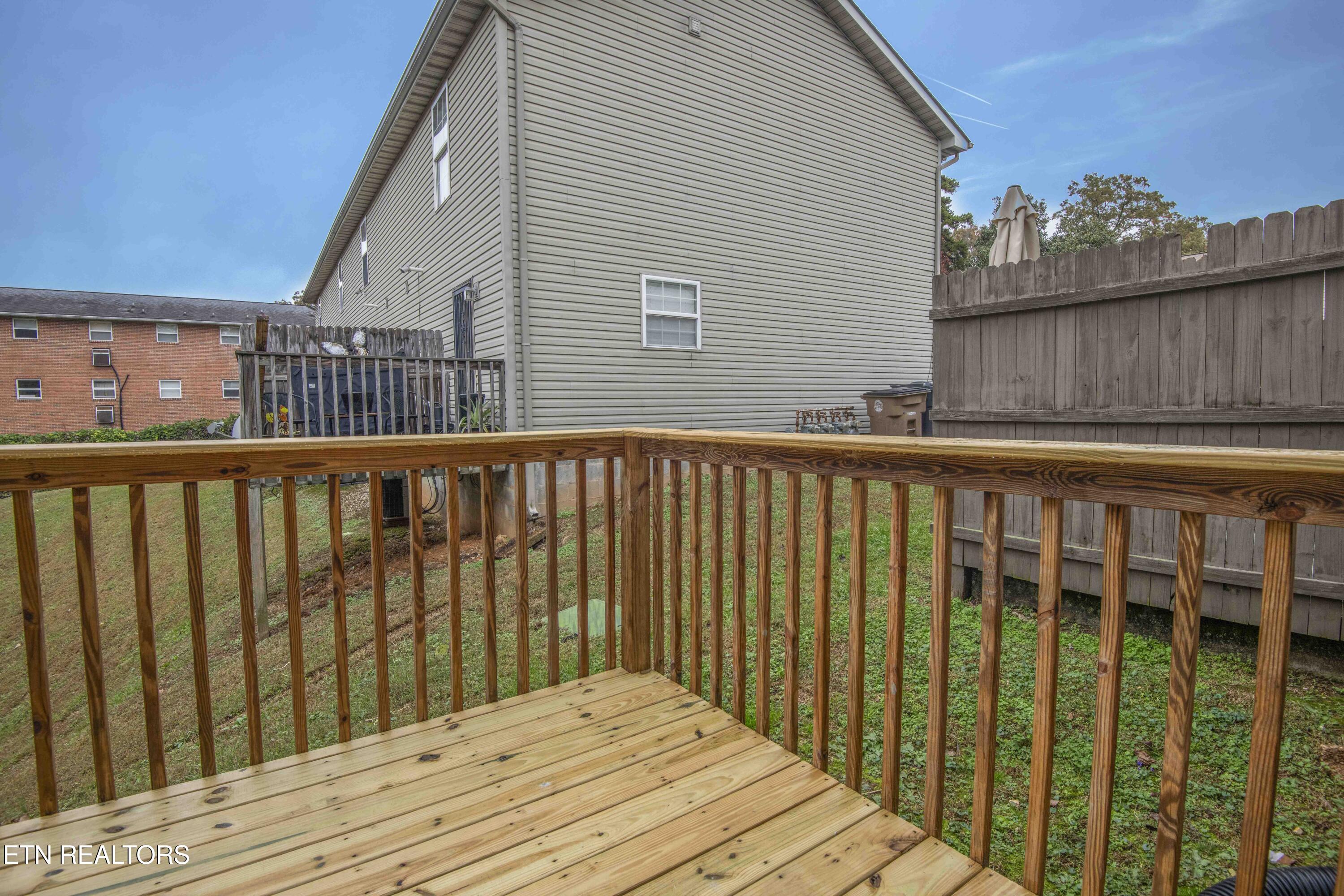 3209 Quiet Way Knoxville, TN 37918 - Photo 28 of 29 deck 2_1