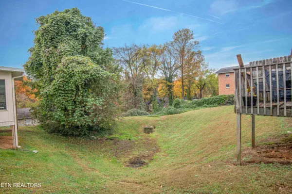 $219,000 | 3209 Quiet Way, Knoxville, TN 37918