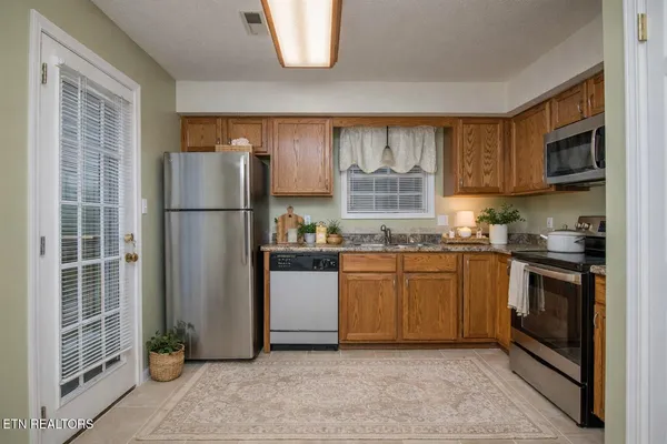 $219,000 | 3209 Quiet Way, Knoxville, TN 37918