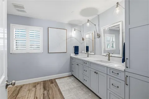$1,999,000 | 4310 40th Street South, St. Petersburg, FL 33711