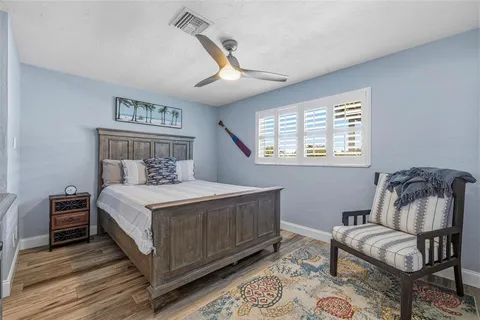$1,999,000 | 4310 40th Street South, St. Petersburg, FL 33711
