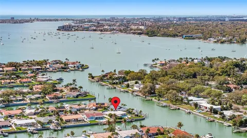 $1,999,000 | 4310 40th Street South, St. Petersburg, FL 33711