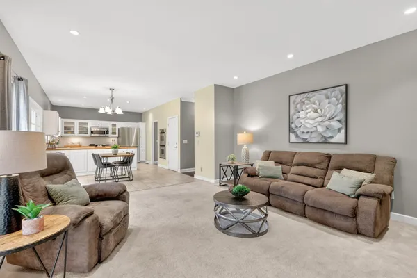 $448,000 | 4321 Oakcrest Lane, Hermitage, TN 37076