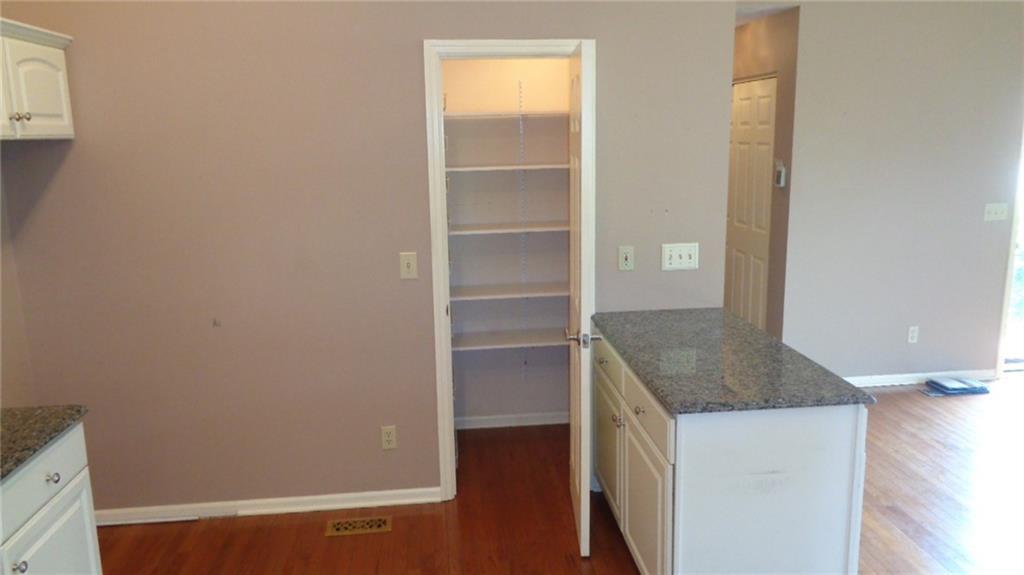 1860 Golfview Drive, Unit 53 Springfield, OH 45502 - Photo 14 of 35