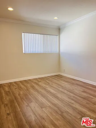$2,800 | 121 Sinclair Avenue, Unit 243, Glendale, CA 91206