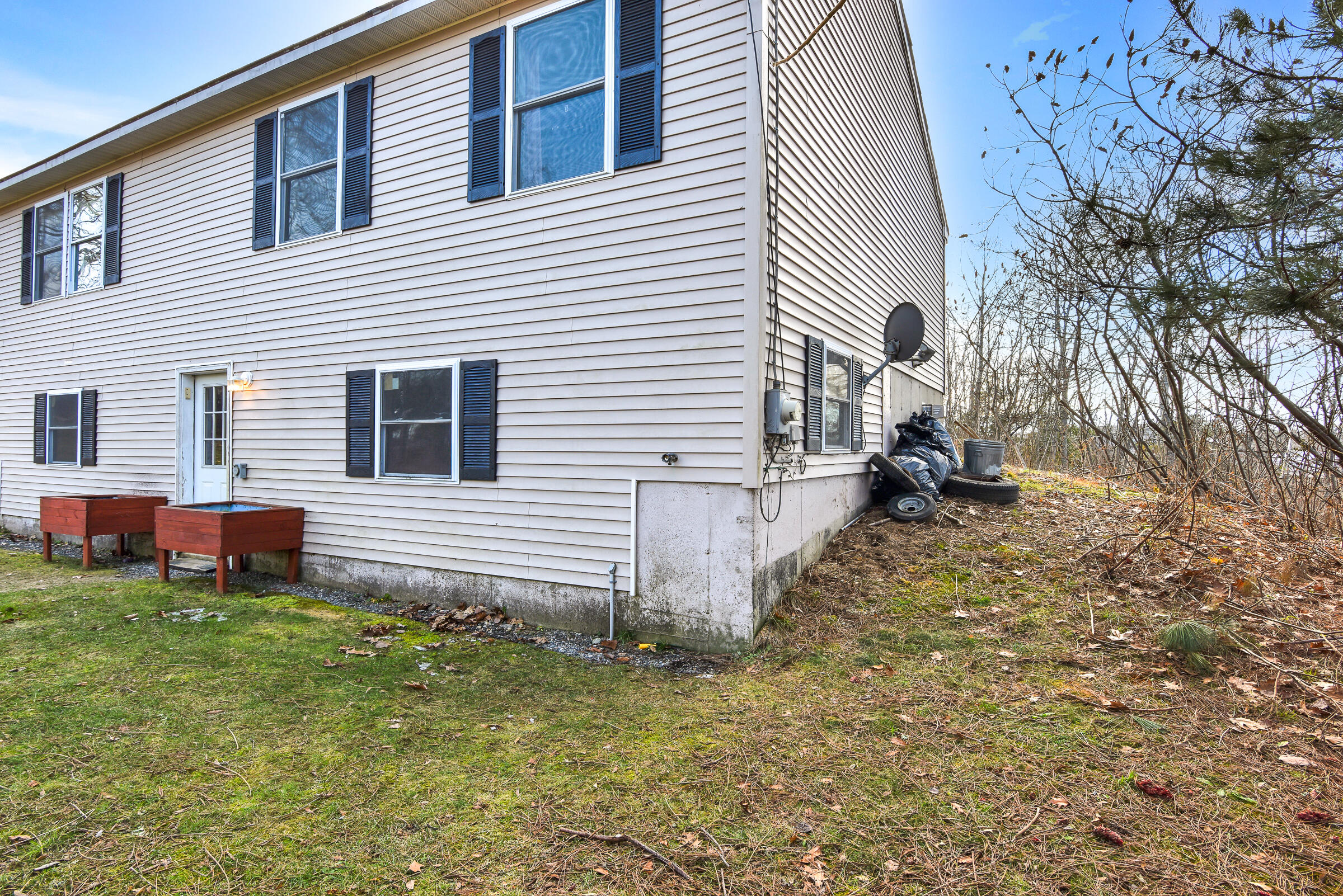 210 Fowle Hill Road Wiscasset, ME 04578 - Photo 4 of 40 109014gr-104