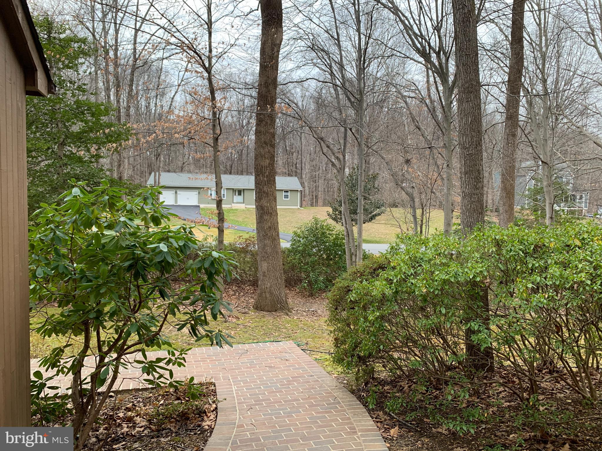 10285 Greystone Road Manassas, VA 20111 - Photo 3 of 33