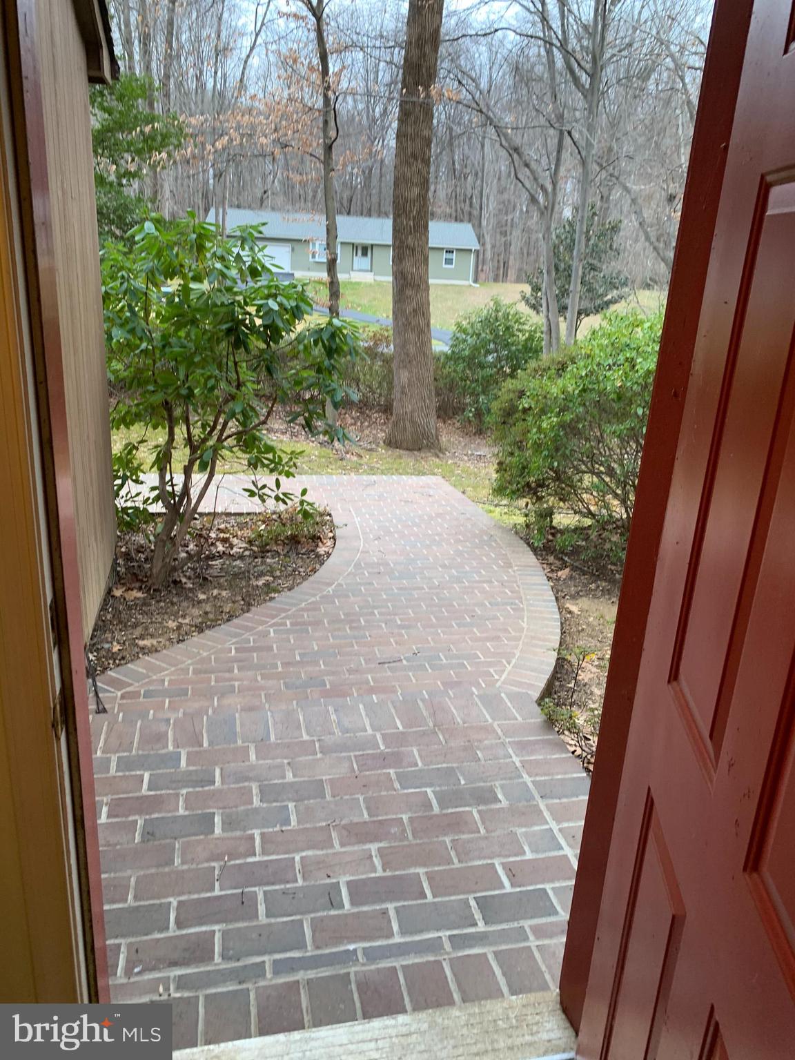 10285 Greystone Road Manassas, VA 20111 - Photo 4 of 33