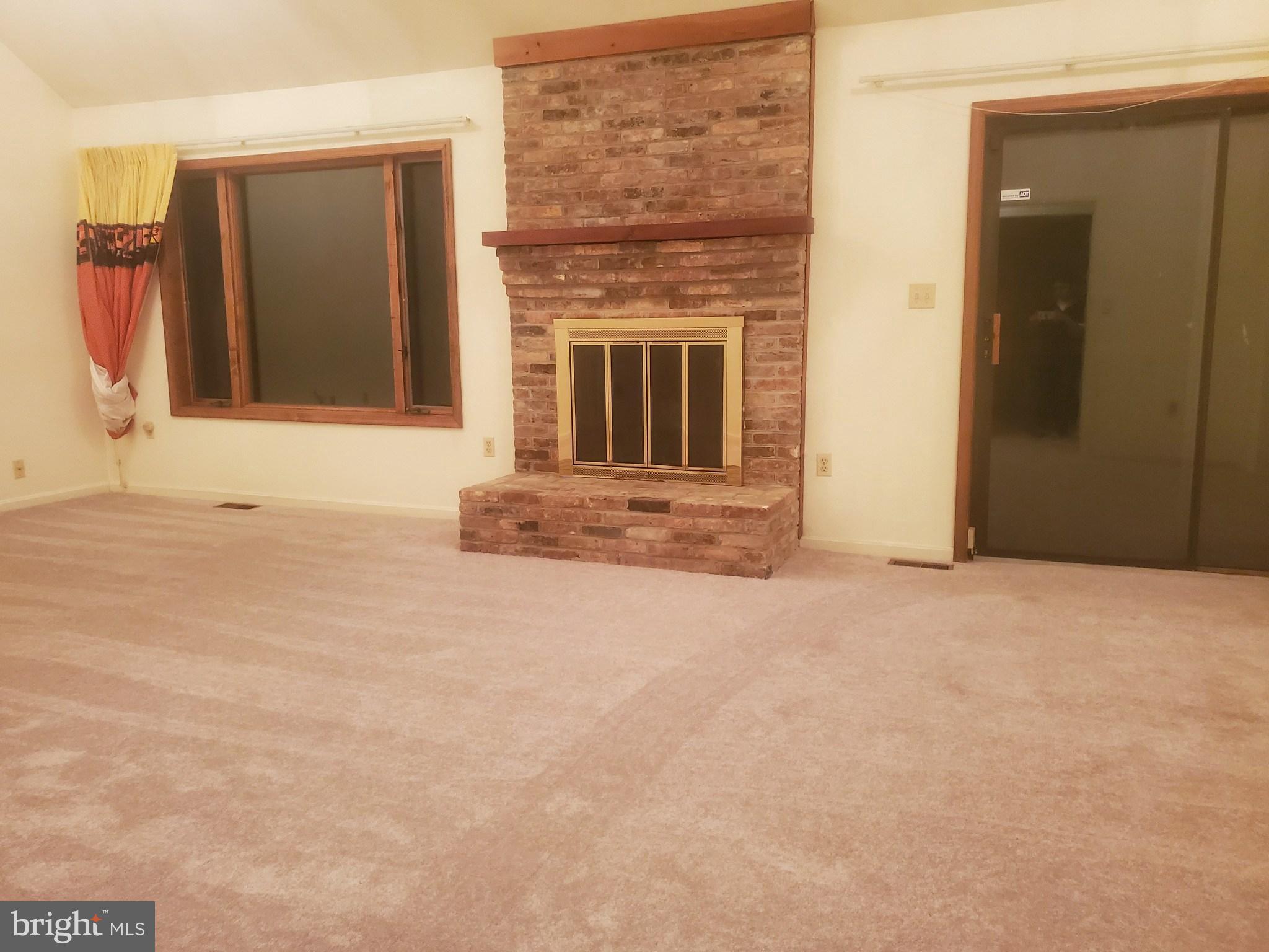 10285 Greystone Road Manassas, VA 20111 - Photo 5 of 33