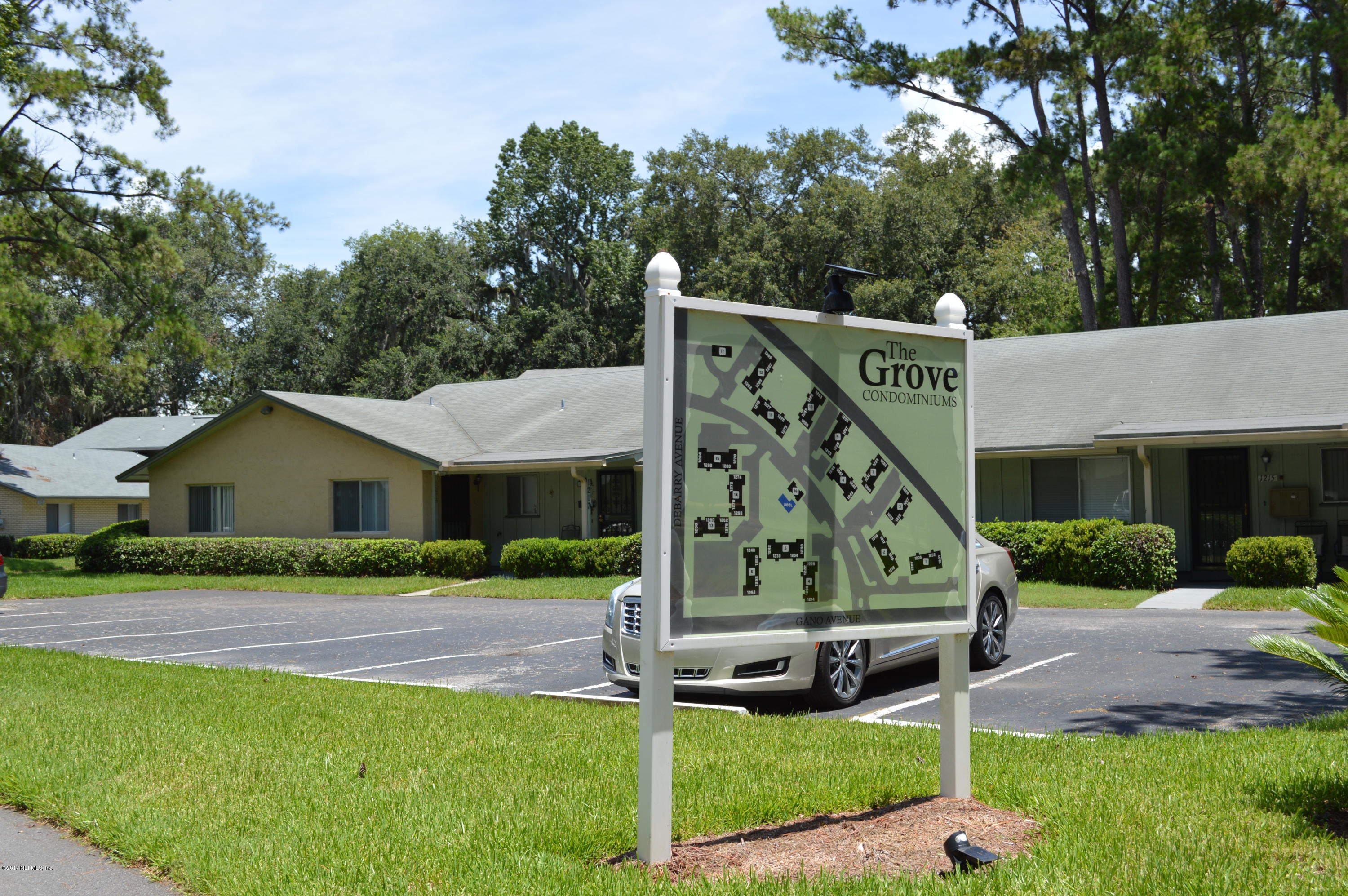 1225 The Grove Road, Unit 10 Orange Park, FL 32073 - Photo 2 of 23 ENTRANCE