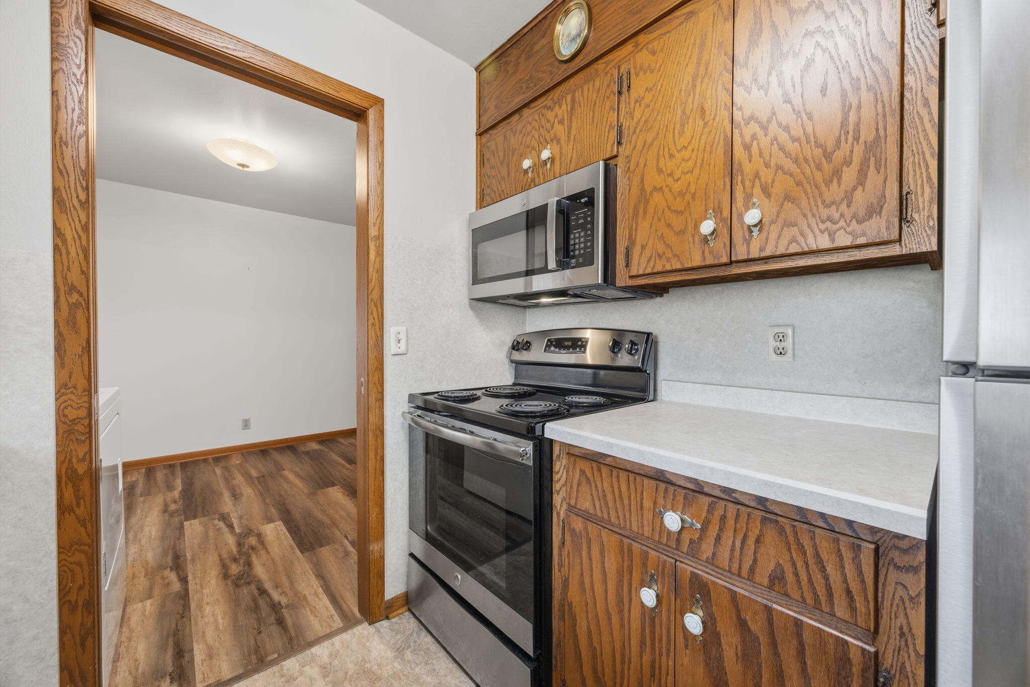 307 Martin Street Fort Atkinson, WI 53538 - Photo 14 of 53 29-web-or-mls-IMG_2272