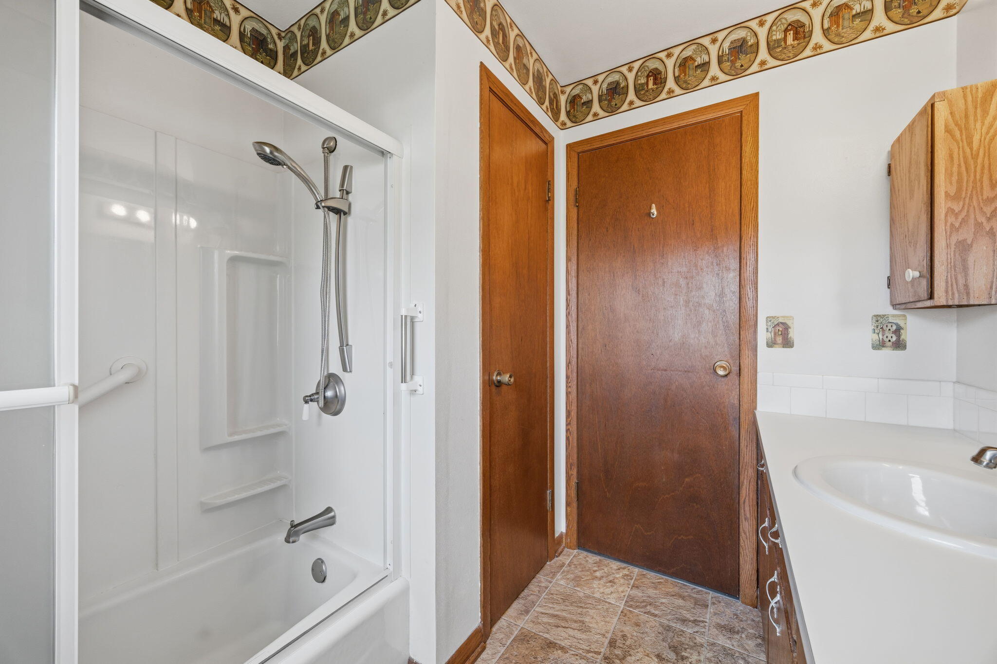 307 Martin Street Fort Atkinson, WI 53538 - Photo 16 of 53 13-web-or-mls-IMG_2221