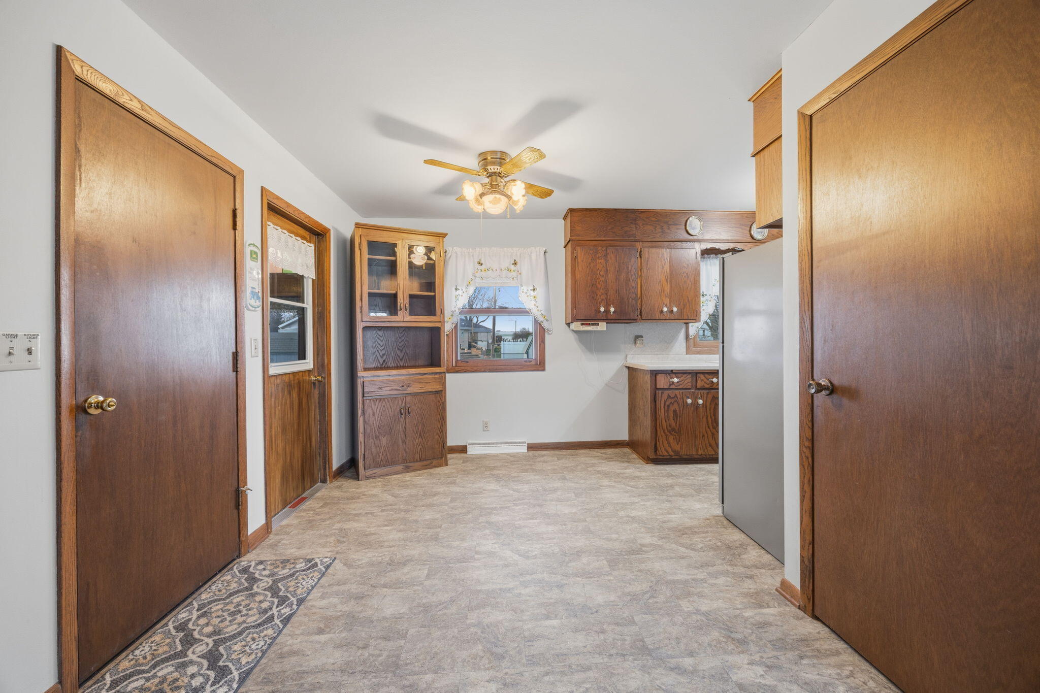 307 Martin Street Fort Atkinson, WI 53538 - Photo 9 of 53 33-web-or-mls-IMG_2284