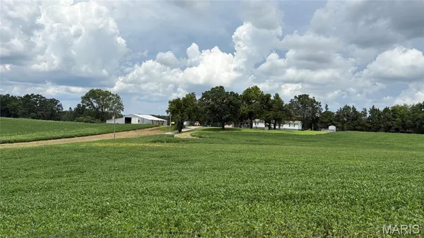 $889,200 | 920 South Poplar Camp Road, Makanda, IL 62958
