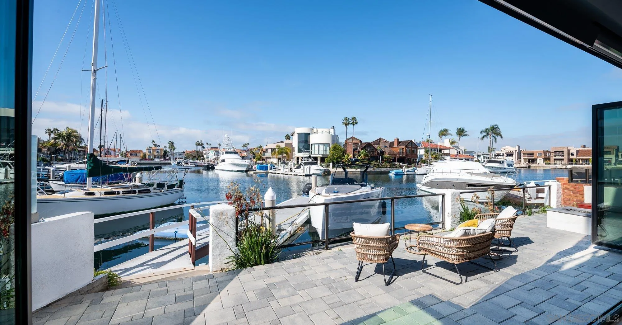 21 Green Turtle Road Coronado, CA 92118 - Photo 13 of 55