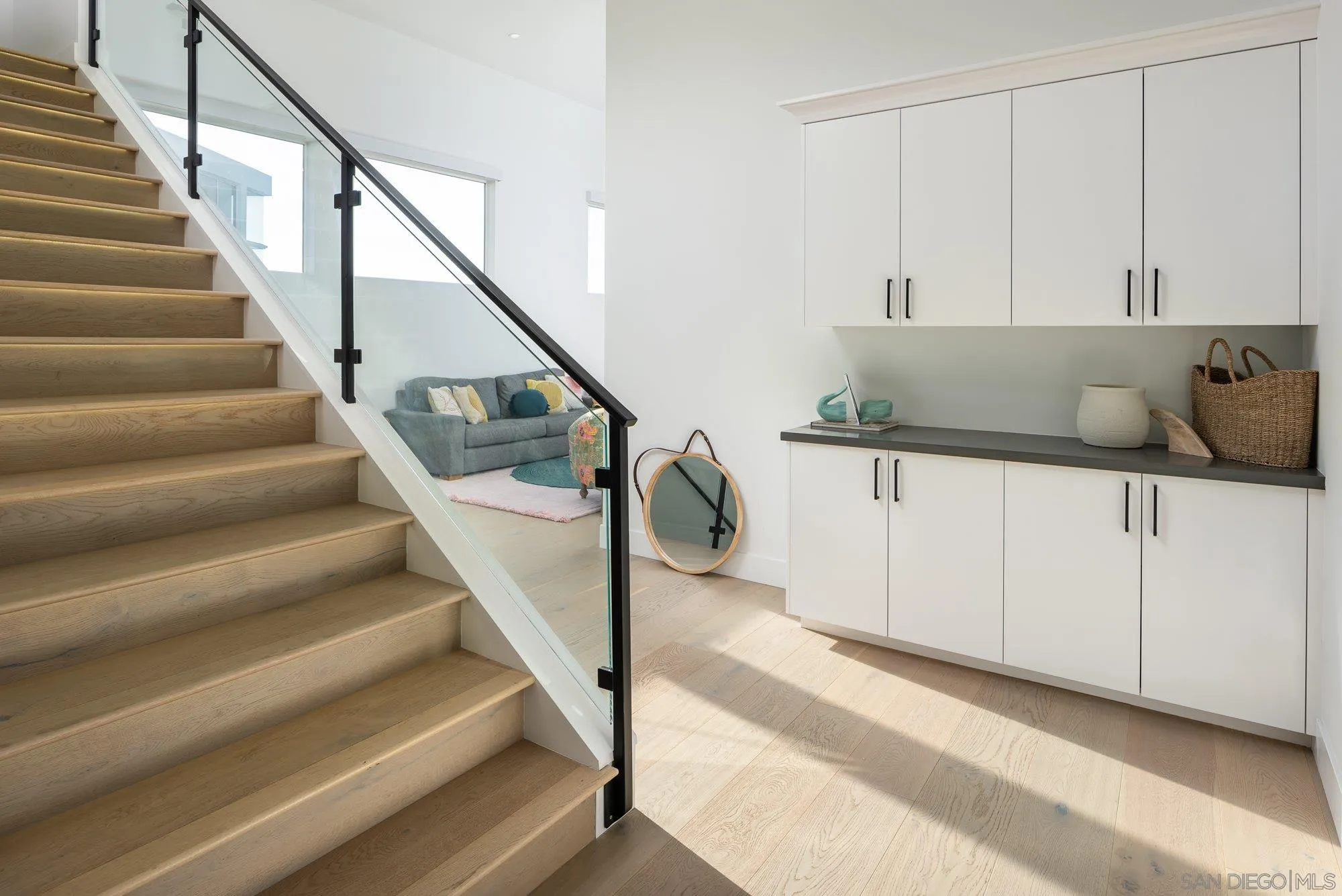 21 Green Turtle Road Coronado, CA 92118 - Photo 45 of 55 a view of entryway and hall with wooden floor