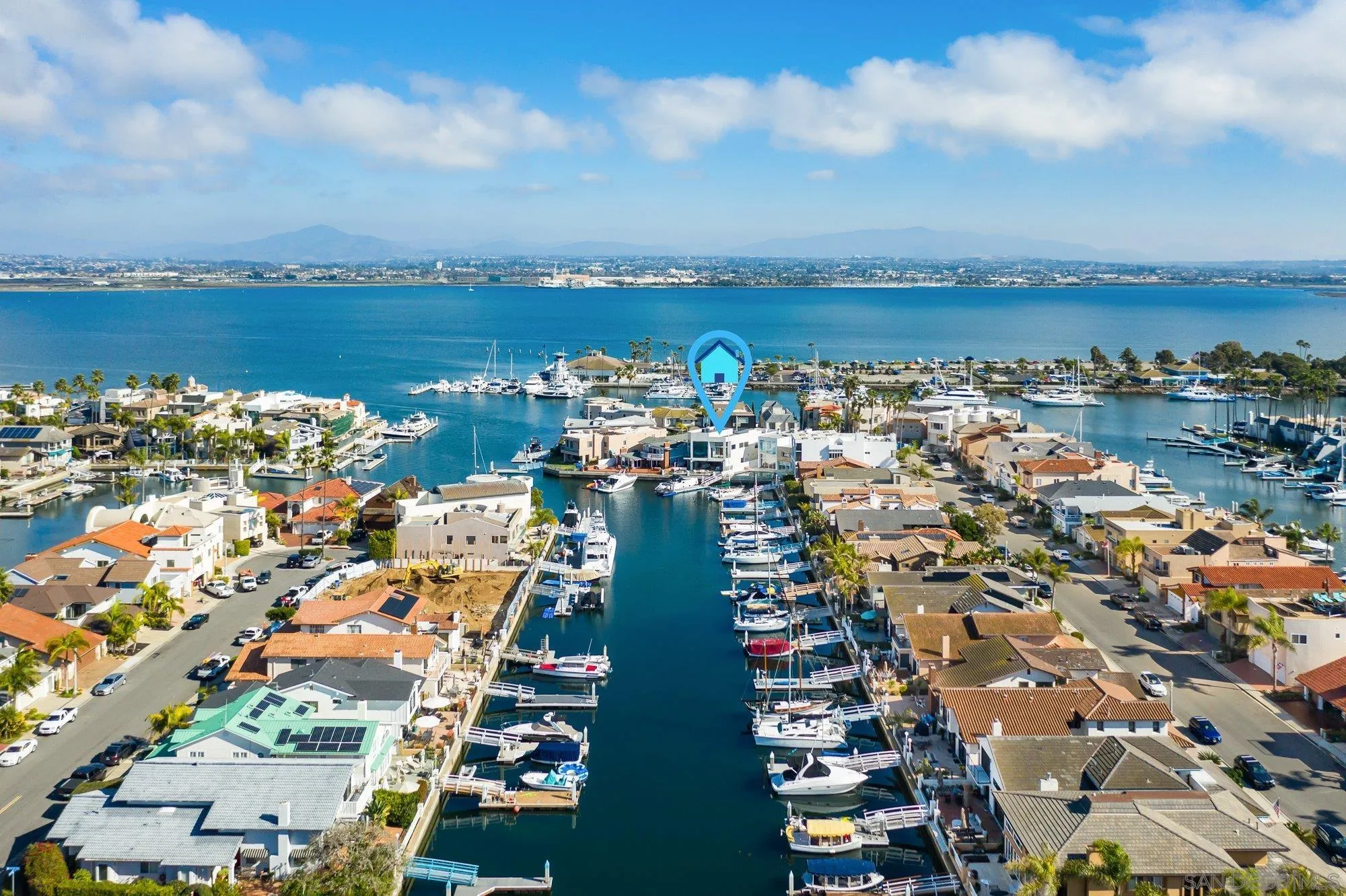 21 Green Turtle Road Coronado, CA 92118 - Photo 51 of 55 an aerial view of multiple house