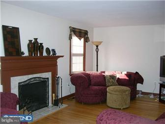 126 Parkview Road Cheltenham, PA 19012 - Photo 2 of 9 Gallery Image 2