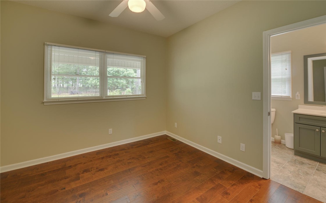 320 Ridgewood Drive Hartwell, GA 30643 - Photo 12 of 27 Gallery Image 12