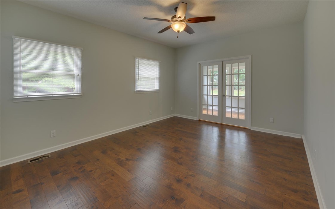 320 Ridgewood Drive Hartwell, GA 30643 - Photo 15 of 27 Gallery Image 15