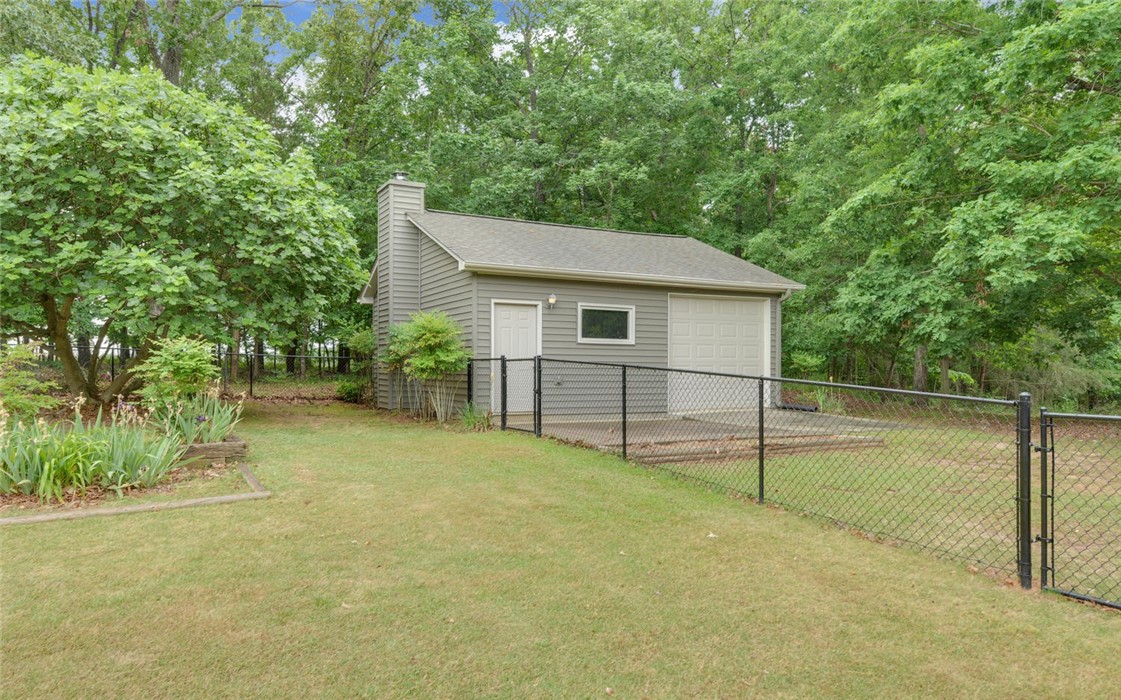 320 Ridgewood Drive Hartwell, GA 30643 - Photo 22 of 27 Gallery Image 22