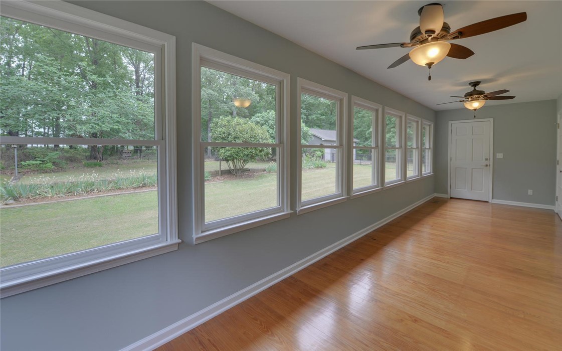 320 Ridgewood Drive Hartwell, GA 30643 - Photo 10 of 27 Gallery Image 10