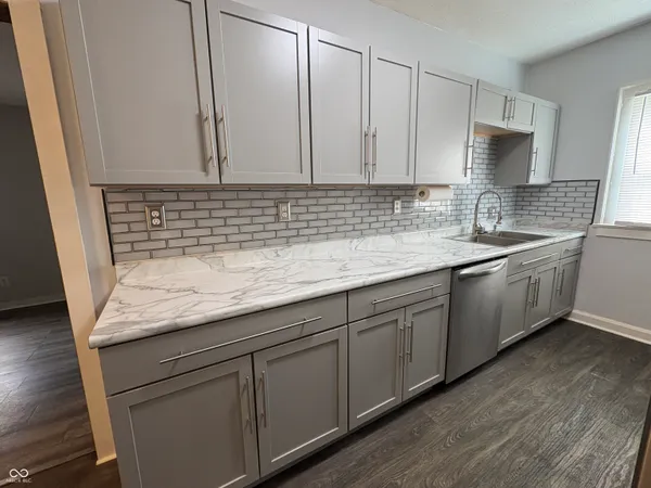 $250,000 | 945 Cecil Avenue, Indianapolis, IN 46219