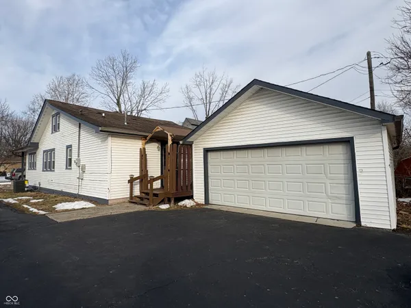 $250,000 | 945 Cecil Avenue, Indianapolis, IN 46219