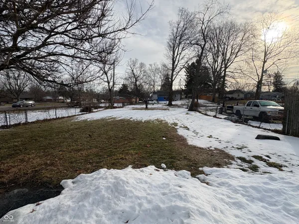 $250,000 | 945 Cecil Avenue, Indianapolis, IN 46219