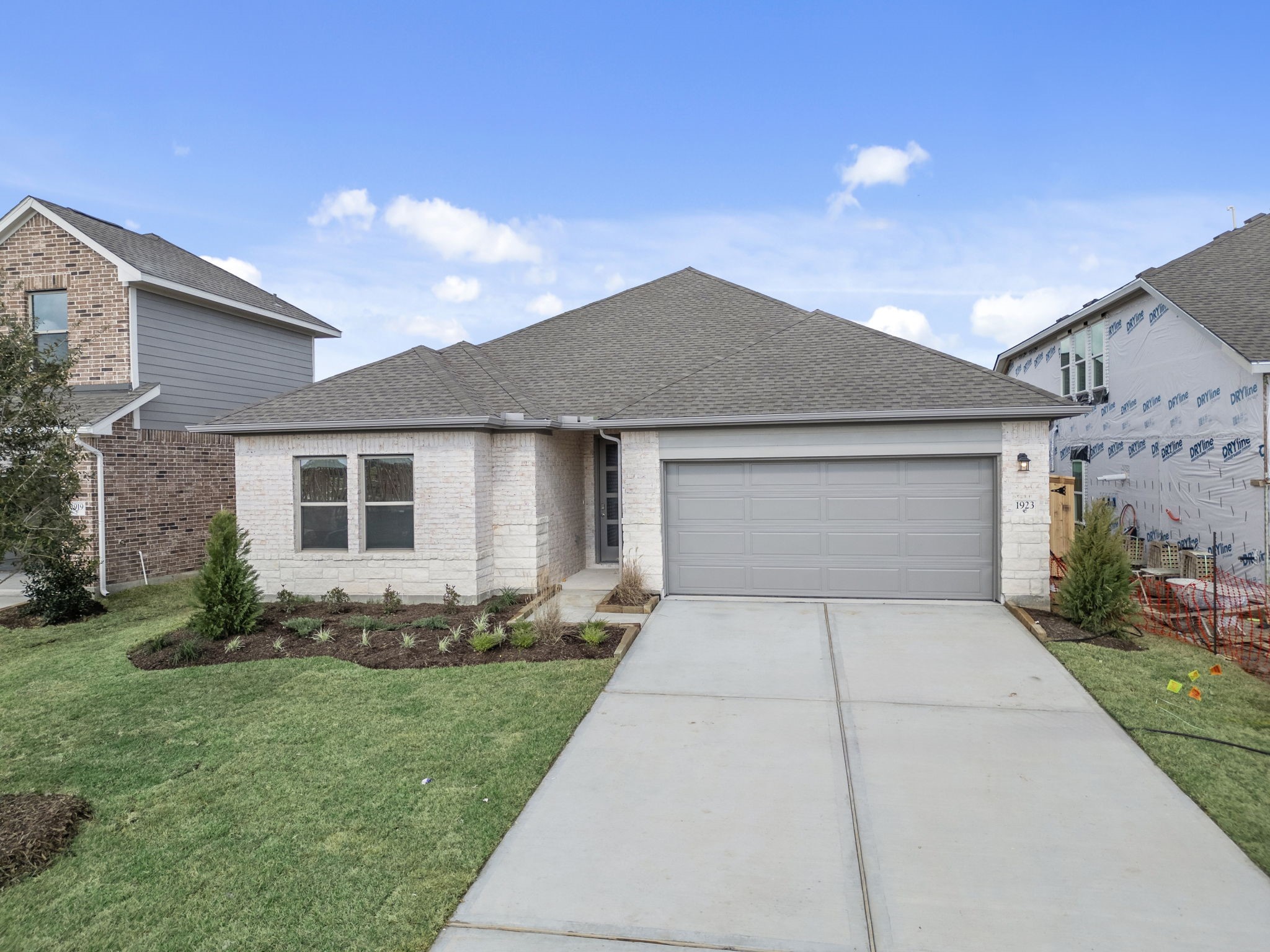 1923 Stargazer Lane Angleton, TX 77515 - Photo 28 of 37