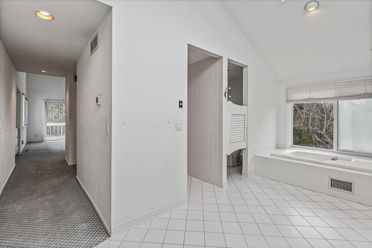 8 Fiddler Crab Trail Westhampton, NY 11977 - Photo 25 of 36