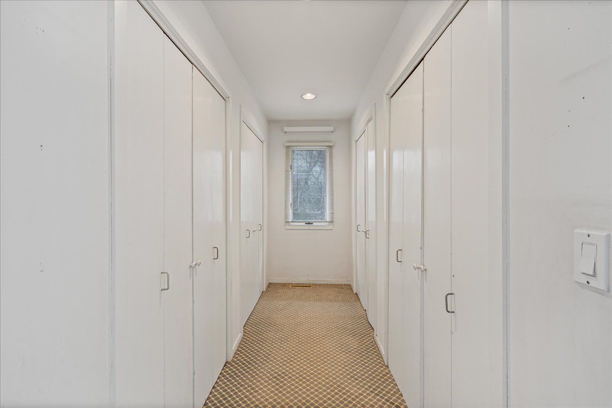 8 Fiddler Crab Trail Westhampton, NY 11977 - Photo 27 of 36