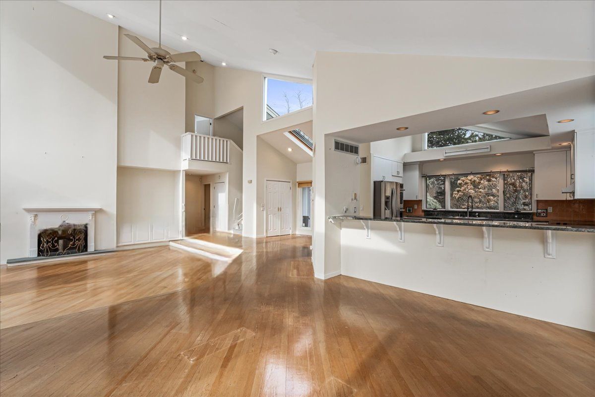 8 Fiddler Crab Trail Westhampton, NY 11977 - Photo 8 of 36