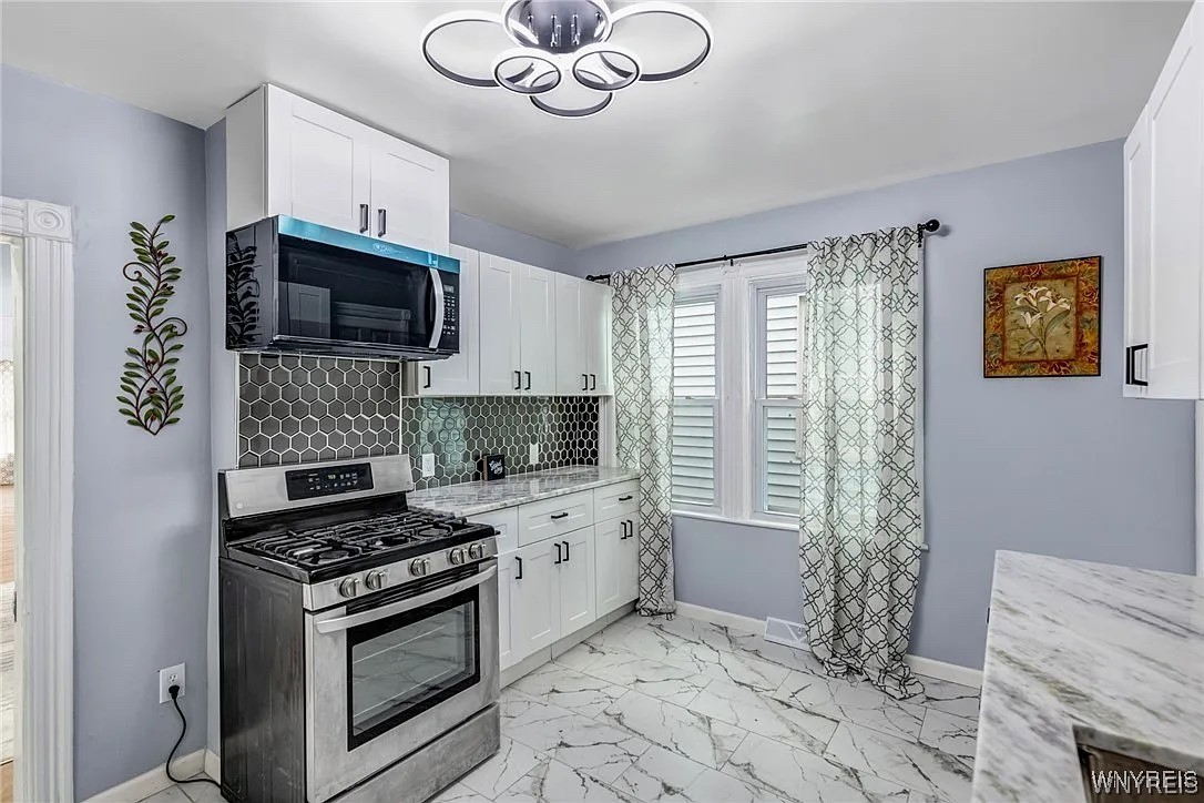 405 W Ferry Buffalo, NY 14213 - Photo 5 of 16