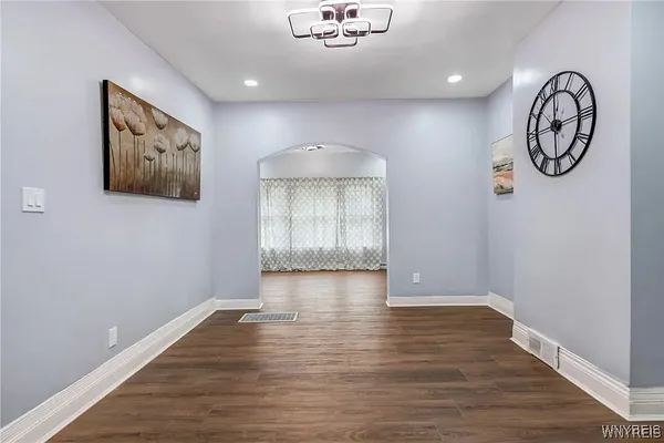 $1,650 | 405 W Ferry, Buffalo, NY 14213