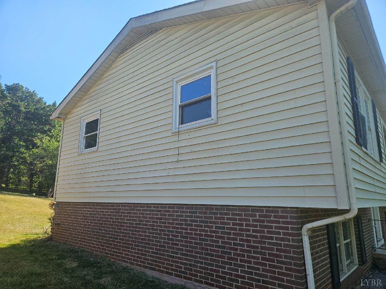 7163 Gladys Road Altavista, VA 24517 - Photo 2 of 14