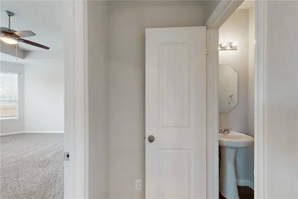 $2,300 | 5764 Paseo Place, Bryan, TX 77807