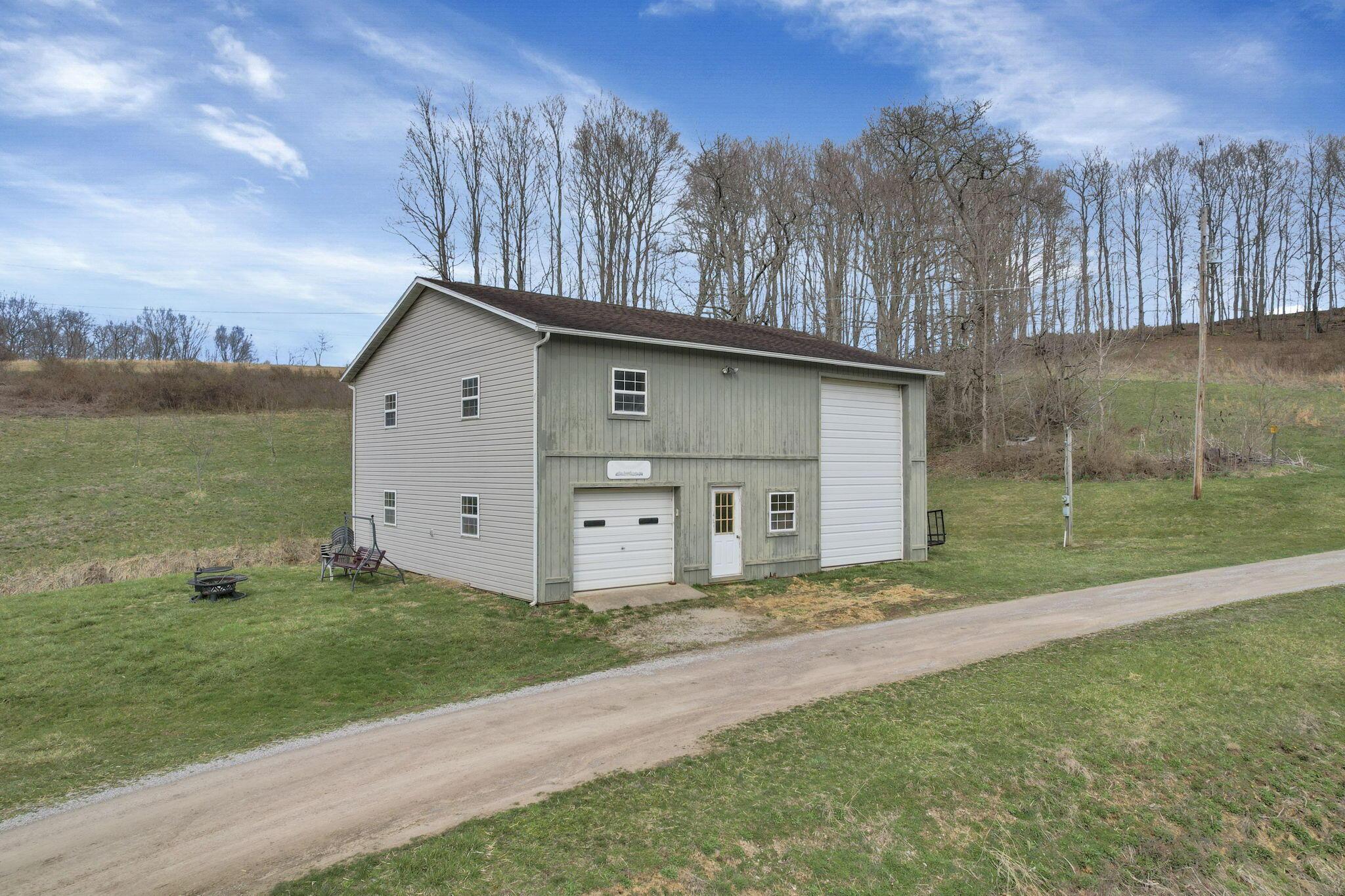 1881 Lake Road Southeast Lancaster, OH 43130 - Photo 44 of 50 Garage w/ Loft
