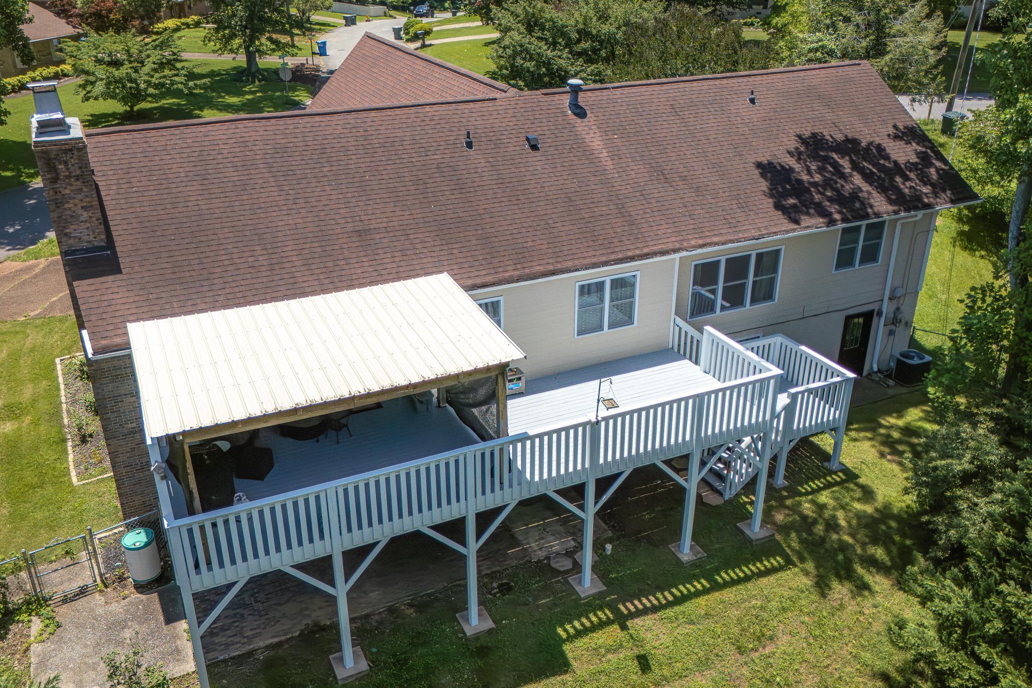 6414 Ridge Lake Road Hixson, TN 37343 - Photo 20 of 52 6414_Ridge_Lake_Rd-16