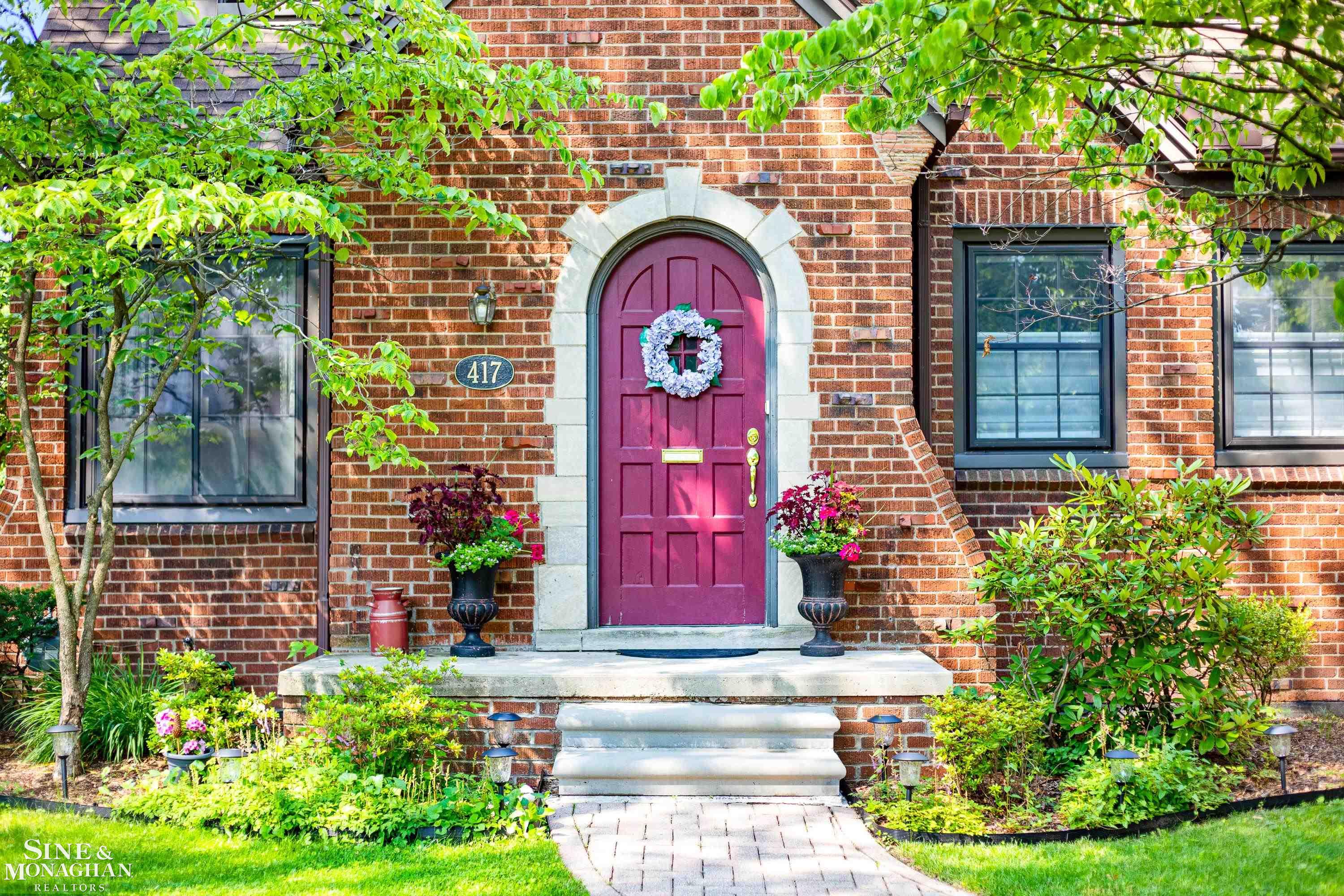417 Moran Road Grosse Pointe, MI 48236 - Photo 3 of 40 50115162-2.JPG