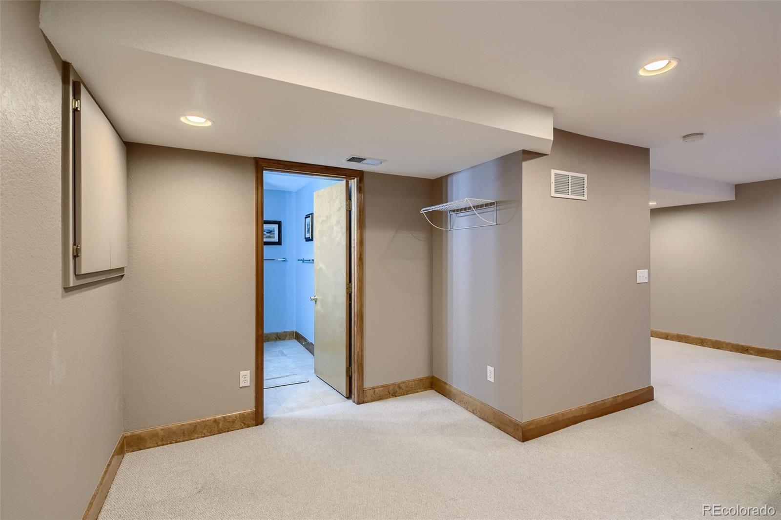 11 Jack Rabbit Place Highlands Ranch, CO 80126 - Photo 21 of 28 Gallery Image 21