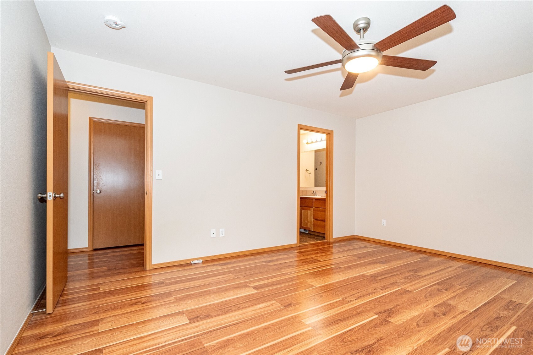 241 Parkside Loop Napavine, WA 98532 - Photo 23 of 34 a view of an empty room