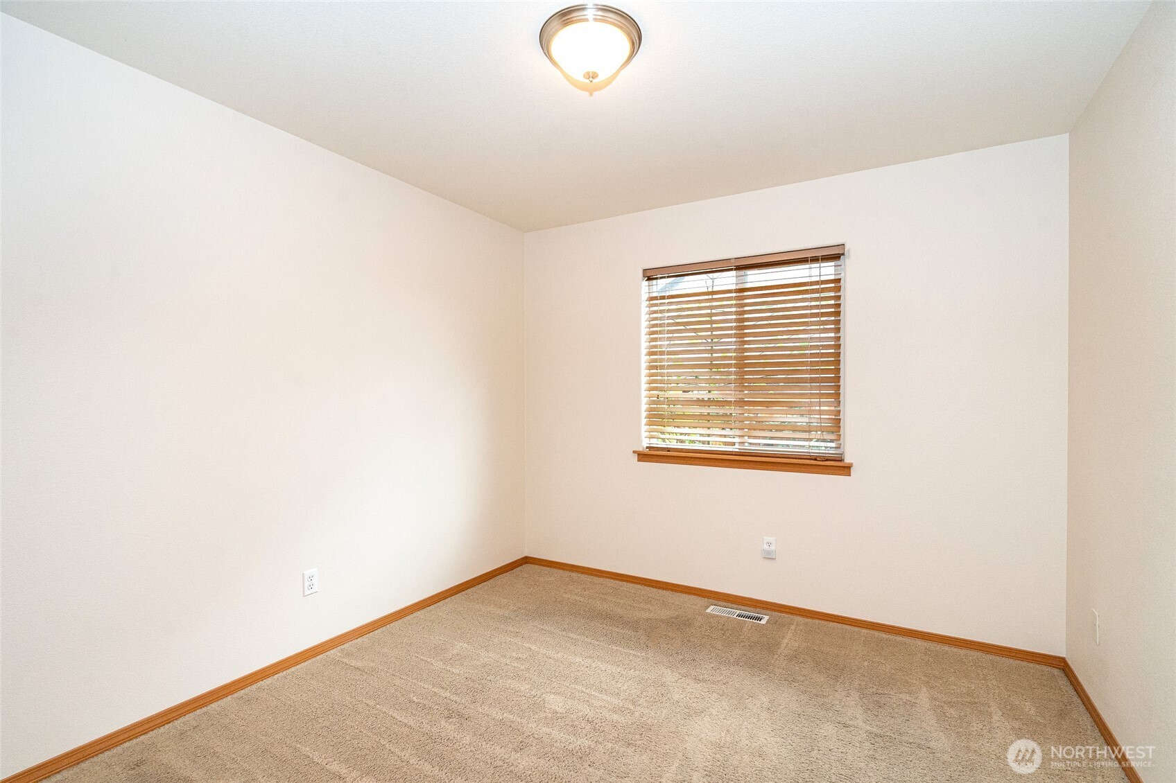 241 Parkside Loop Napavine, WA 98532 - Photo 7 of 34 an empty room with a window