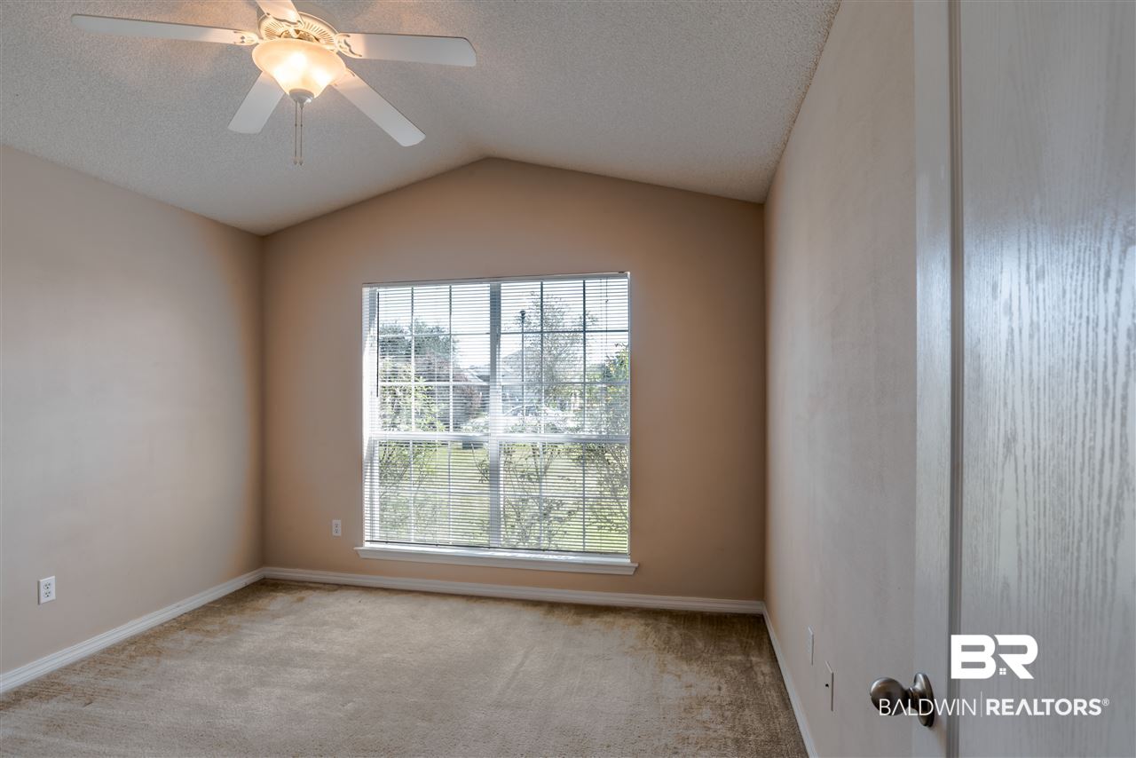 8895 Sage Drive Foley, AL 36535 - Photo 21 of 26 Guest Room