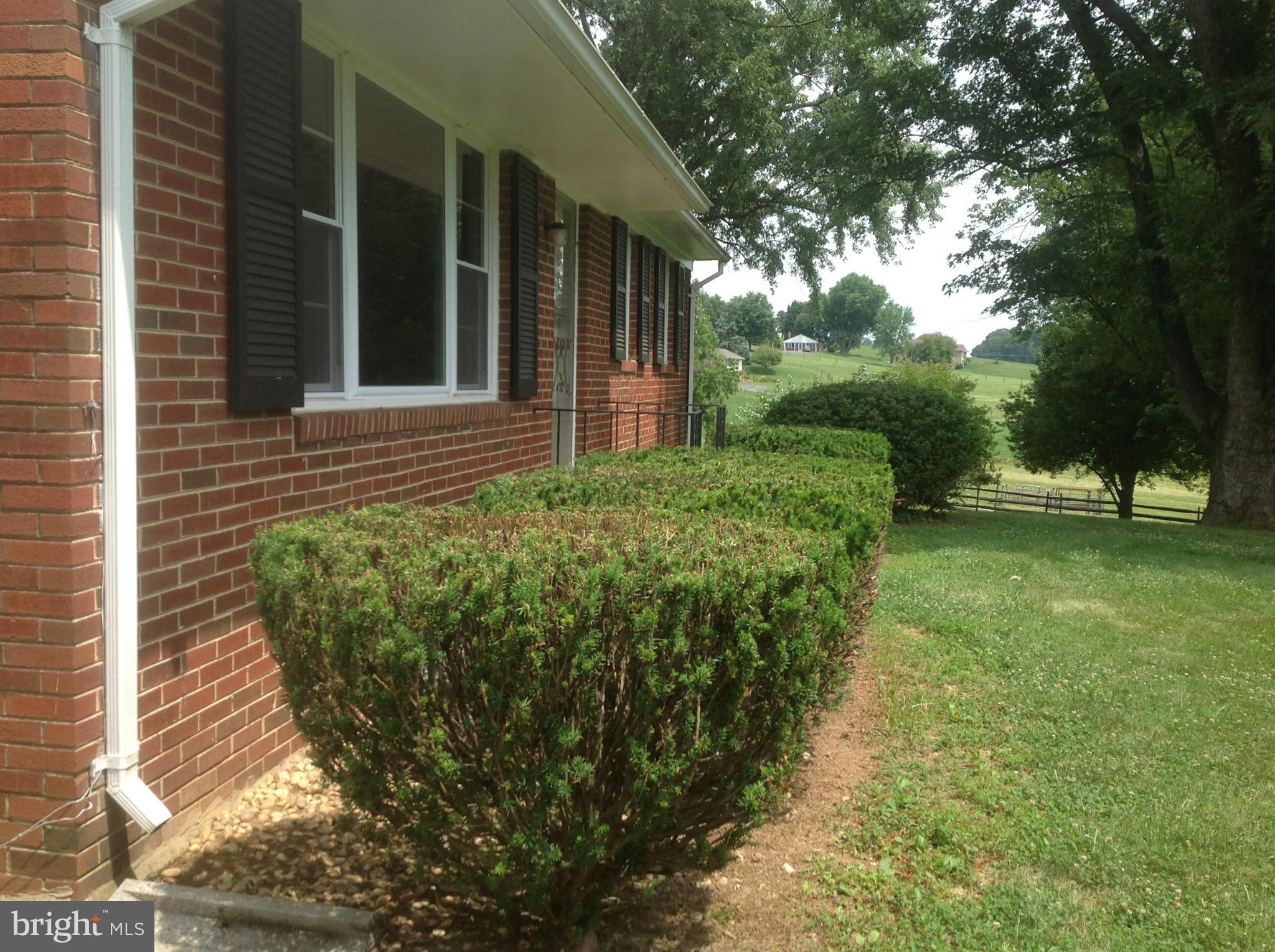 23400 Shiloh Church Road Boyds, MD 20841 - Photo 2 of 14 Exterior (General)
