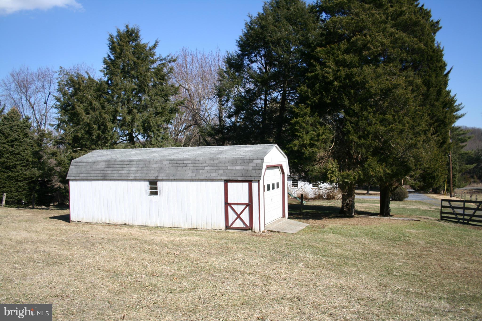 23400 Shiloh Church Road Boyds, MD 20841 - Photo 10 of 14 Exterior (General)
