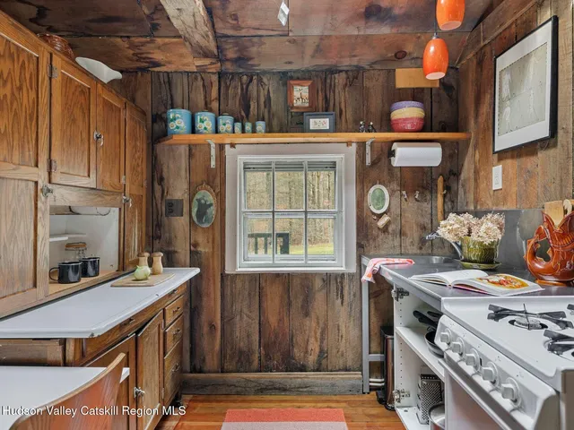 $259,000 | 259 Silver Hollow Road, Willow, NY 12495